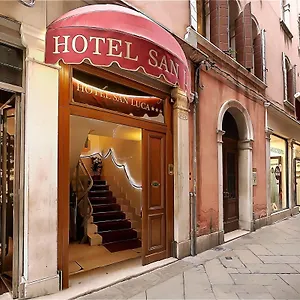 *** Hotel San Luca Itália