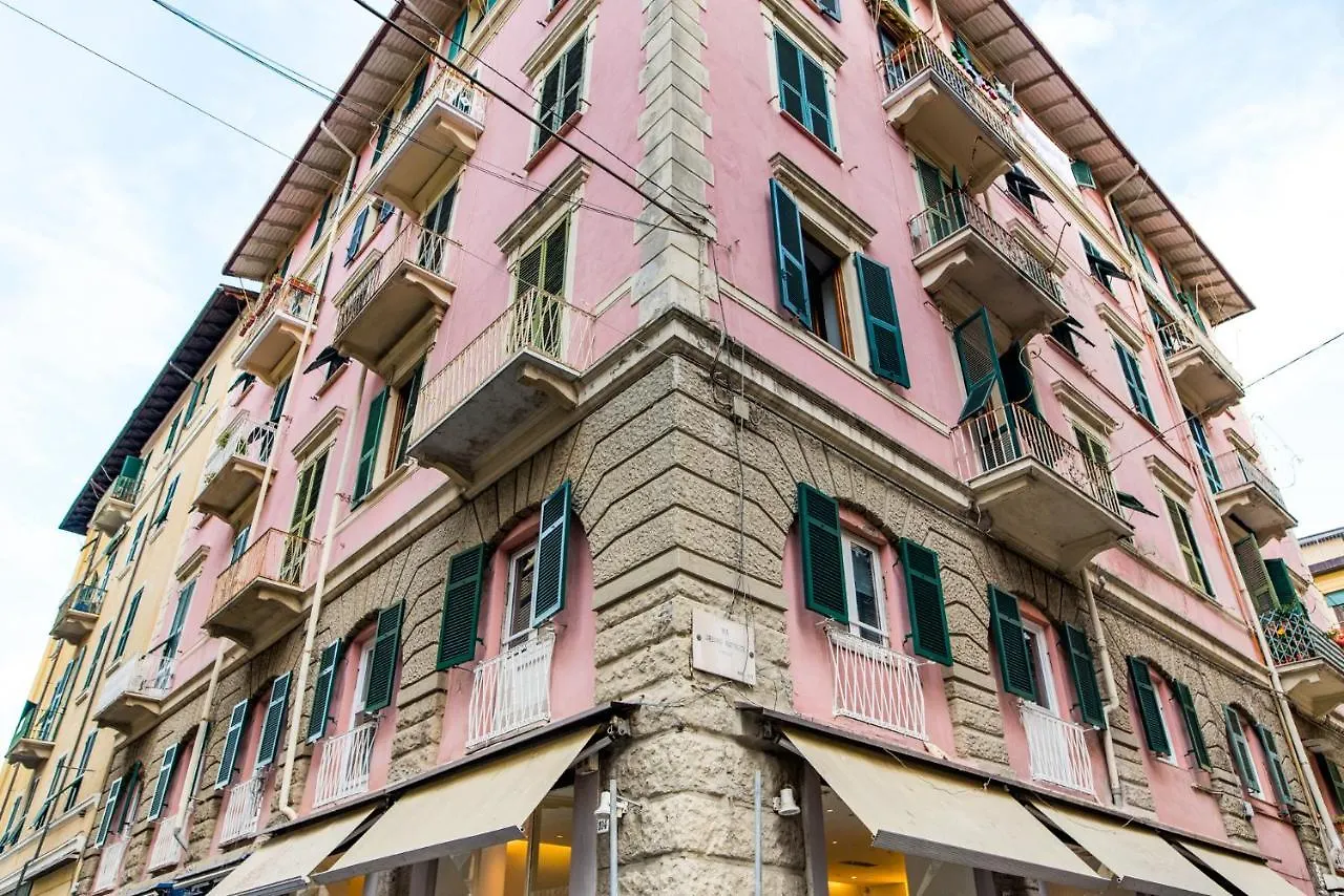 5 Terre Inn Affittacamere La Spezia 2*,